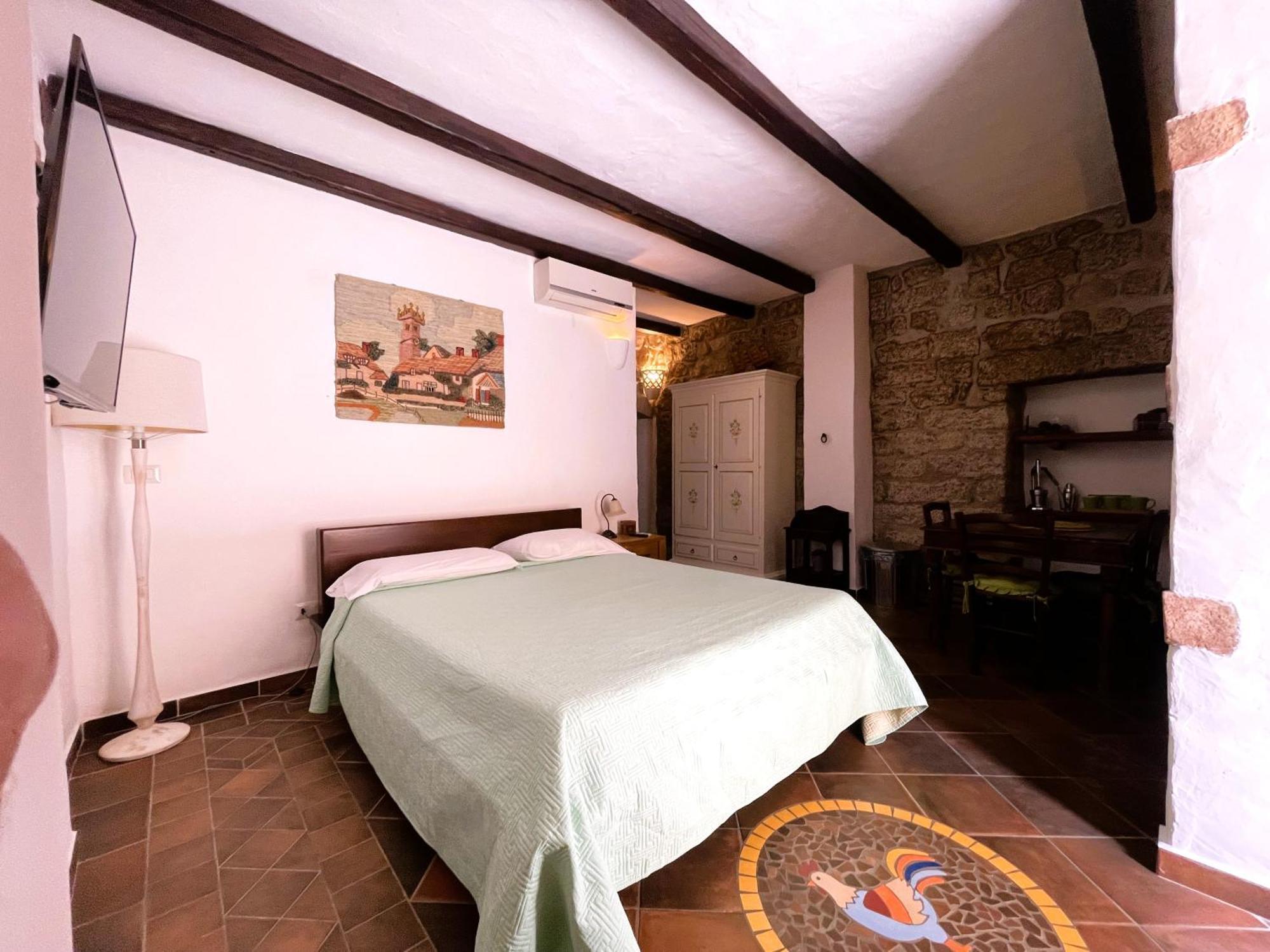 Gasthof Amsicora 8 Lt Olbia